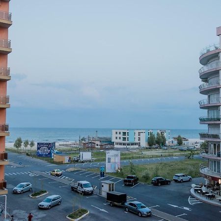 Appartement 21 By The Sea à Mamaia Extérieur photo