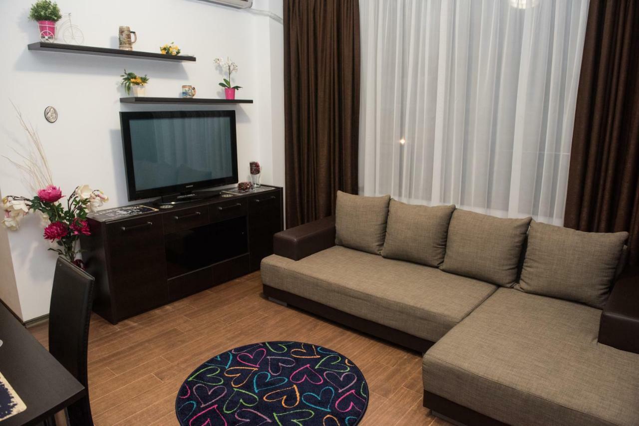 Appartement 21 By The Sea à Mamaia Extérieur photo